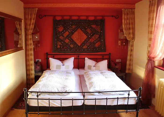 Waldhaus Garni بيت ريفي Colditz