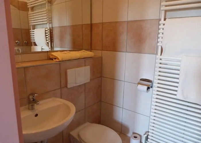 Waldhaus Garni Locanda 3*